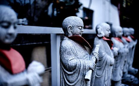 晚上能读《地藏经》吗？