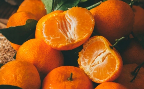 ԻɫˮʲôôٽƷ