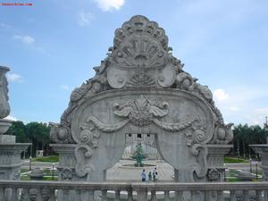 Բ