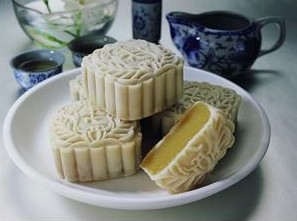 Ӹ