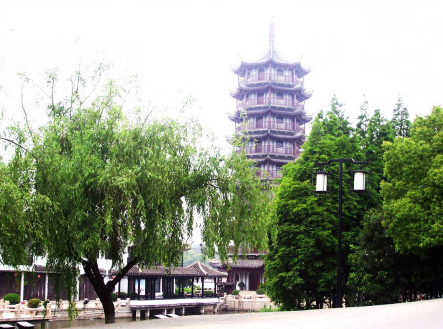  庣