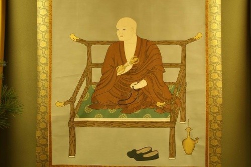 պʦ